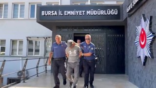 Bursada yok artık dedirten olay..19 yılla aranan şüpheli kıraathanede okey oynarken yakalandı