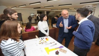 Canikten üniversiteyi kazanan tüm öğrencilere burs