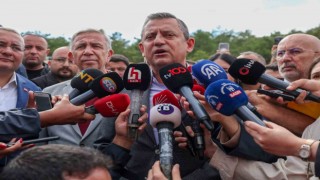 CHP Genel Başkanı Özel: “Ata sporumuzda mindere sporcuların yetişmesine katkı sağlayacağız”