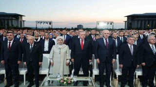 Cumhurbaşkanı Erdoğan: Savunma sanayisinde son 22 yılda elde ettiğimiz başarılar dostlarımıza güven aşılarken kem gözlere ise korku salıyor