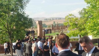 Cumhurbaşkanı Erdoğandan Selçuklu Mezarlığı ziyareti