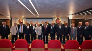 Cumhurbaşkanı Yardımcısı Yılmaz, TESK Başkanı Palandöken ile görüştü