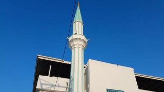 Cumhuriyet Camii’nin Minaresi Yeniden İnşa Edildi