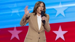 Demokrat Başkan Adayı Harris: "İdeallerimiz İçin Savaşalım ve Kazanacağımızı Hatırlayalım"