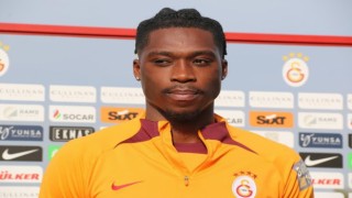 Derrick Köhn, satın alma opsiyonuyla Werder Bremene kiralandı