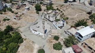 Diyarbakırda vatandaşlar yaklaşık 1375 yaşındaki camide ibadetlerini eda ediyor