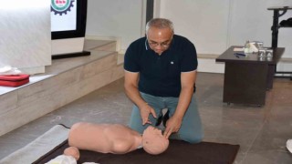 DOSTEMde temel ilk yardım eğitimleri tüm hızıyla sürüyor