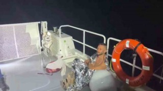 Düzensiz göçmen Datçadaki ıssız koyda tek başına yakalandı