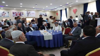 Ercişte husumetli aileler barıştırıldı