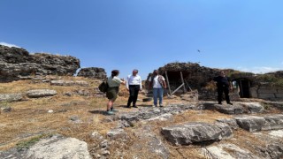 Erzin Kaymakamlığı İssos Antik Kentini Tanıtmak İçin Harekete Geçti