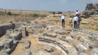 Erzin’de Turizm Projeleri İçin Toplantı: Kazı Çalışmaları ve Restorasyonlar Sürüyor
