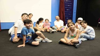 Esenler Belediyesi Sanat Evi (ESEV) çocuklara sanat dolu deneyim sundu