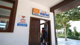 Esenlerdeki iki markette boykot ürünler satılmıyor
