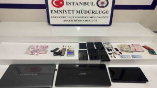 Esenyurtta polis, uyuşturucu madde ticareti yapan ve aranan şahıslara yönelik çalışma yapıldı
