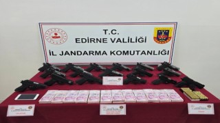 Ev değil cephanelik