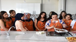 Fatma Çolakbayrakdar: Babaannelerinizin tariflerini elden ele ulaştırın