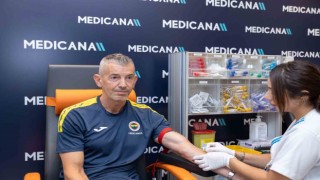 Fenerbahçe Medicana Kadın Voleybol Takımı sağlık kontrolünden geçti