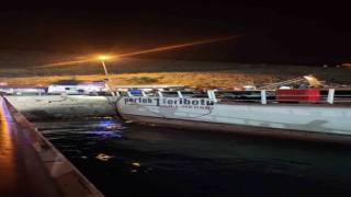 Feribotta bıçaklı kavga: 1 yaralı