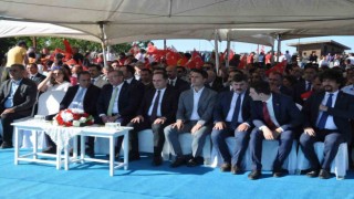 Fetih gününde Anide sela sesleri yükseldi