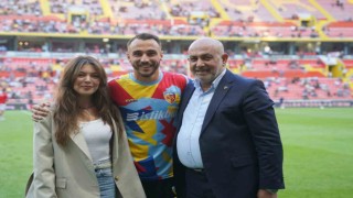 Gökhan Sazdağı, Kayserisporda 100. maçına çıktı