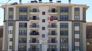 Göksunda depremzedeler yeni konutlarına bir bir kavuşuyor
