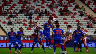 Göztepe, yeni sezona 1 puanla başladı