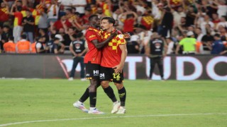 Göztepenin yeni transferlerinden skor katkısı