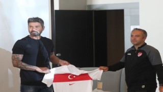 Hakan Kutlu antrenör eğitimine konuk oldu