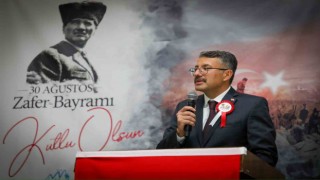 Hakkâride 30 Ağustos Zafer Bayramı resepsiyonu