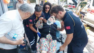 Hastane dönüşü kazada hastanelik oldu