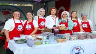 Hemşehri buluşmalarına unutulmaz başlangıç: Rumeli-Balkan rüzgarı Millet Bahçesinde esti