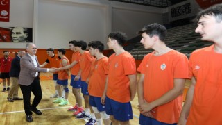 İnegöl Belediyespor sezon hazırlıklarına başladı