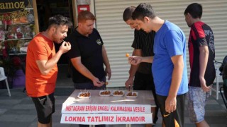Instagramın erişime açılması Gaziantepte lokma dağıtılarak kutlandı
