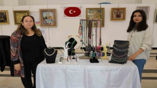 İpekyolu Gençlik Merkezinden yılsonu sergisi