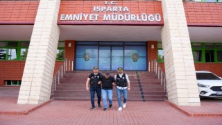 Ispartada narkotik operasyonunda 15 kilogram esrar ele geçirildi