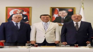 İstanbul Esenyurt Üniversitesinde devir teslim töreni yapıldı