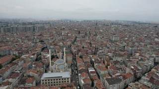 “İstanbulda kendiliğinden yıkılacak 400 bina var”