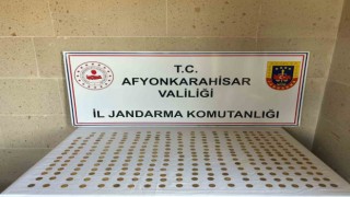 Jandarma 299 adet sikke ele geçirdi