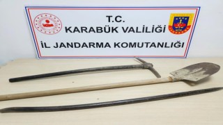 Kaçak kazı yaparken suçüstü yakalandılar