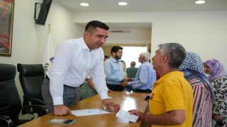 Kadirli Belediye Başkanı Halk Günü'nde Vatandaşlarla Buluştu
