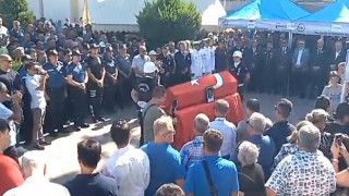 Kalp krizi sonucu vefat eden komiser için tören düzenlendi