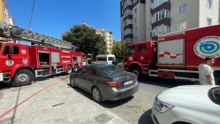 Kapaklıda yatakta çakmakla oynayan çocuk yangın çıkardı