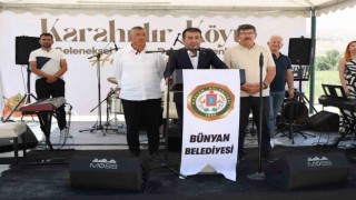 Karahıdır 4. Geleneksel Pilav Domates Şenliği gerçekleştirildi