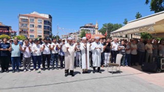Karamanda İsmail Haniye için gıyabi cenaze namazı kılındı
