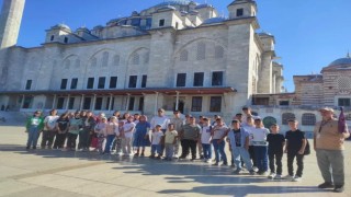 Karapınarda Kuran Kursu öğrencilere İstanbul gezi hediyesi