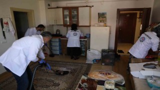 Kars Belediyesinin evde bakım hizmeti sürüyor