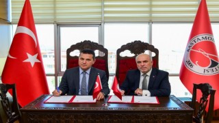 Kastamonu Üniversitesi ile Kastamonu SGİM arasında “Emekliler Yılı” iş birliği protokolü imzalandı