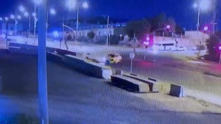 Kavşakta feci kaza güvenlik kamerasında: 1 ölü, 1 yaralı