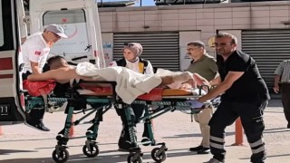 Kaynar salça kazanı devrildi, 4 kişi yaralandı
