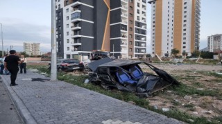 Kaza yapan Tofaş ikiye ayrıldı